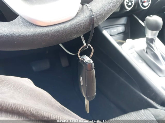 KMHRB8A3XPU258436 Hyundai Venue Essential