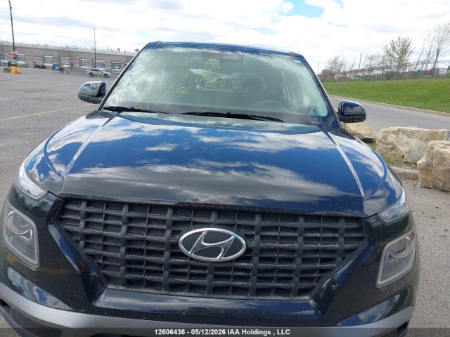 KMHRB8A3XPU258436 Hyundai Venue Essential
