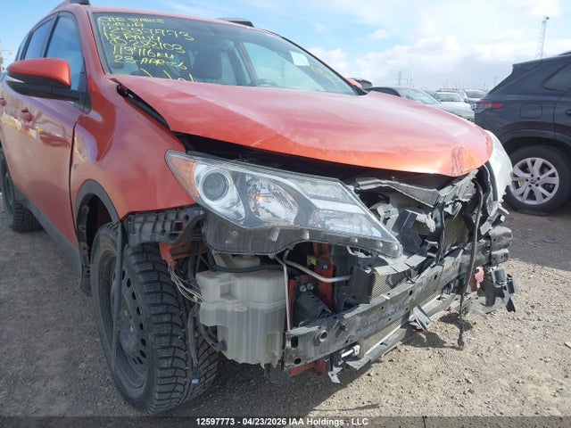2015 Toyota Rav4 Limited მანქანა იყიდება აუქციონზე, vin: 2T3DFREV4FW288103, აუქციონის ნომერი: 12597773