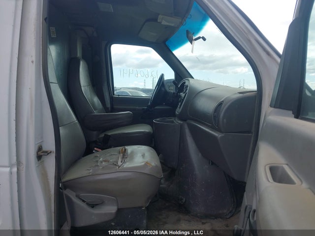 12606441 :رقم المزاد ، 1FTNE24L8XHC33109 vin ، 1999 Ford E-250 Commercial/recreational مزاد بيع