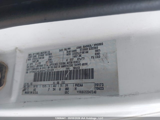 12606441 :رقم المزاد ، 1FTNE24L8XHC33109 vin ، 1999 Ford E-250 Commercial/recreational مزاد بيع