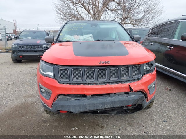 12587294 :رقم المزاد ، 3C4NJDDB4JT209784 vin ، 2018 Jeep Compass Trailhawk مزاد بيع