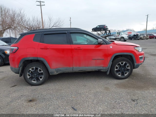 12587294 :رقم المزاد ، 3C4NJDDB4JT209784 vin ، 2018 Jeep Compass Trailhawk مزاد بيع