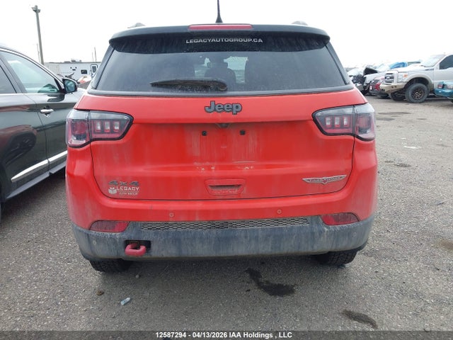 12587294 :رقم المزاد ، 3C4NJDDB4JT209784 vin ، 2018 Jeep Compass Trailhawk مزاد بيع