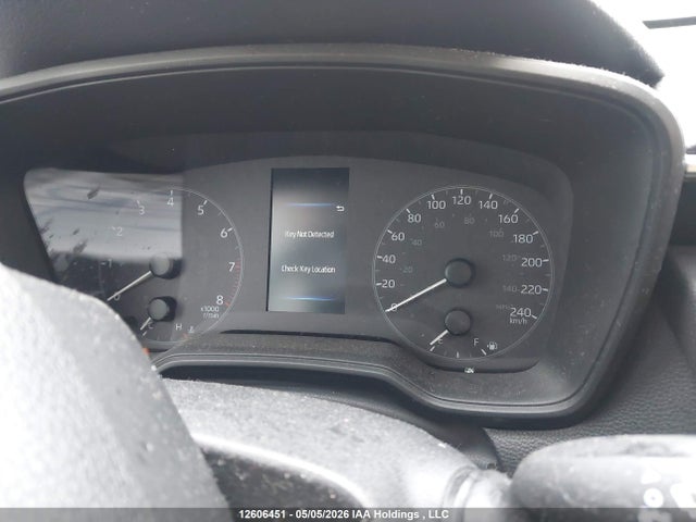 12606451 :رقم المزاد ، 7MUCAAAG9PV057015 vin ، 2023 Toyota Corolla Cross Le مزاد بيع