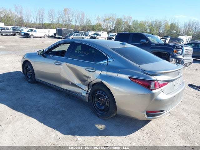 Lexus Es 300h Signature 2020 58AB21B10LU005814 Image 3
