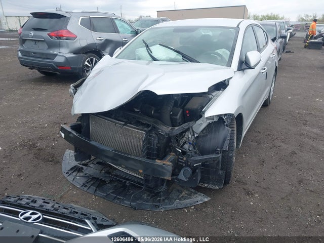 2017 Hyundai Elantra Le მანქანა იყიდება აუქციონზე, vin: 5NPD74LF2HH149612, აუქციონის ნომერი: 12606486