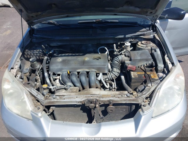 2005 Toyota Matrix Xr მანქანა იყიდება აუქციონზე, vin: 2T1KR32E35C908335, აუქციონის ნომერი: 12599038