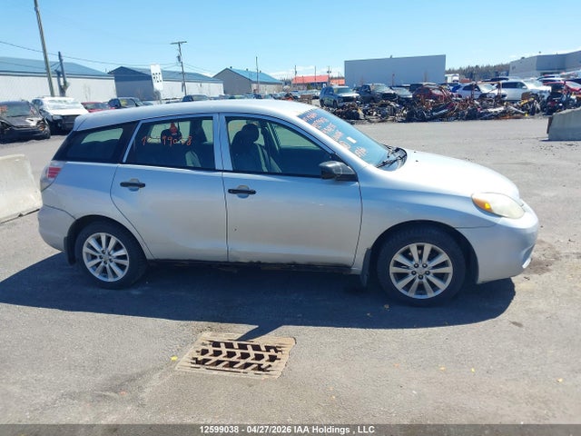 2005 Toyota Matrix Xr მანქანა იყიდება აუქციონზე, vin: 2T1KR32E35C908335, აუქციონის ნომერი: 12599038