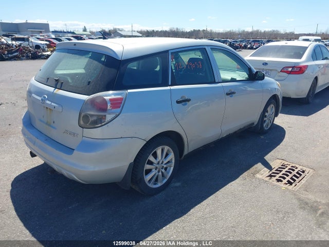 2005 Toyota Matrix Xr მანქანა იყიდება აუქციონზე, vin: 2T1KR32E35C908335, აუქციონის ნომერი: 12599038