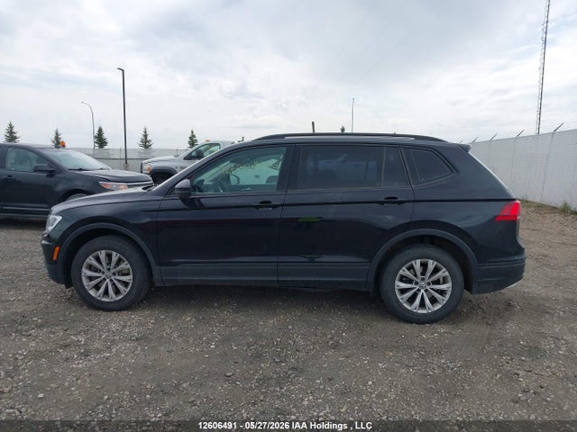 Продажа на аукционе авто 2020 Volkswagen Tiguan S, vin: 3VV0B7AX4LM126427, номер лота: 12606491