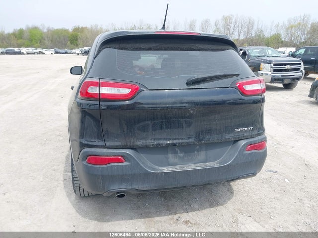 1C4PJLAB0HW571770 Jeep Cherokee Sport