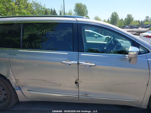 12606495 :رقم المزاد ، 2C4RC1GG1HR844346 vin ، 2017 Chrysler Pacifica مزاد بيع
