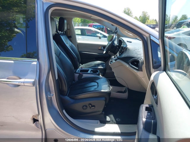 12606495 :رقم المزاد ، 2C4RC1GG1HR844346 vin ، 2017 Chrysler Pacifica مزاد بيع