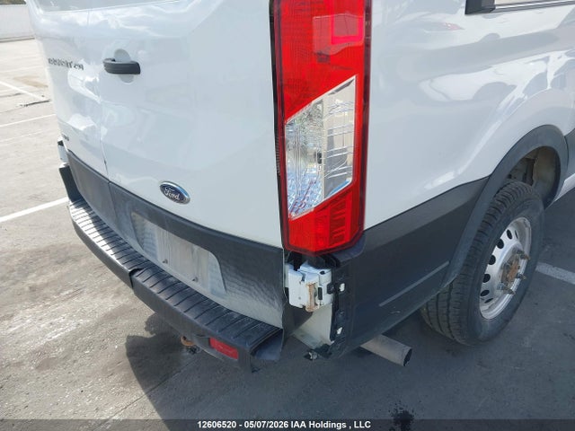 12606520 :رقم المزاد ، 1FTBR2X85NKA31083 vin ، 2022 Ford Transit T-250 مزاد بيع