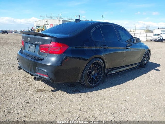 2017 Bmw 340 340i Xdrive მანქანა იყიდება აუქციონზე, vin: WBA8B7C35HK858461, აუქციონის ნომერი: 12606533