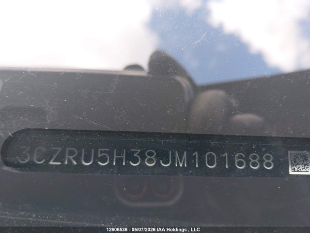 3CZRU5H38JM101688 Honda HR-V LX