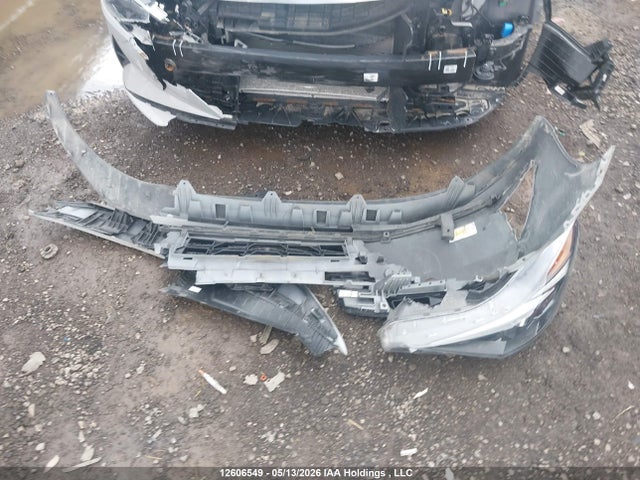 KMHLM4AG6MU155781 Hyundai Elantra Preferred Ivt