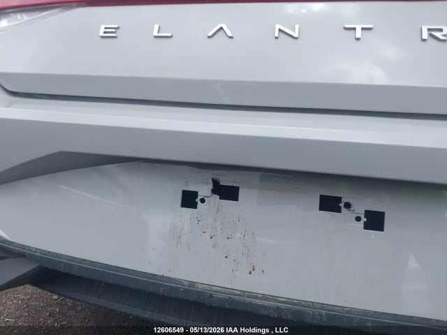 KMHLM4AG6MU155781 Hyundai Elantra Preferred Ivt