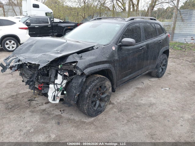Продаж на аукціоні авто 2016 Jeep Cherokee Trailhawk, vin: 1C4PJMBS1GW365019, номер лоту: 12606560