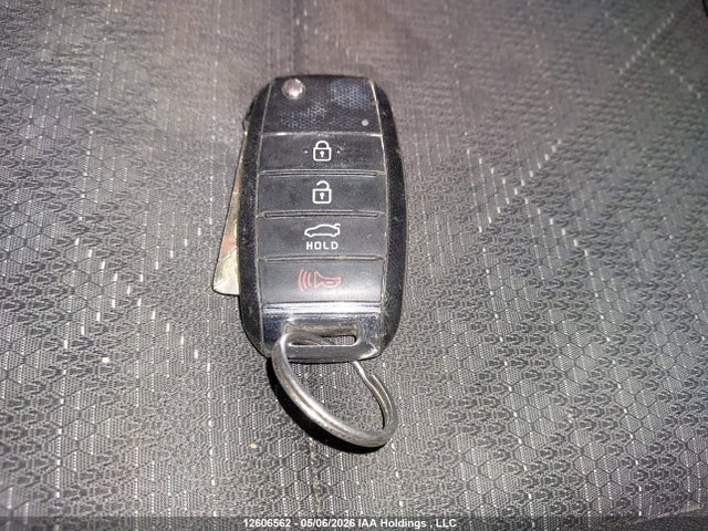 3KPA25AD2ME432339 KIA Rio Lx Premium/lx+