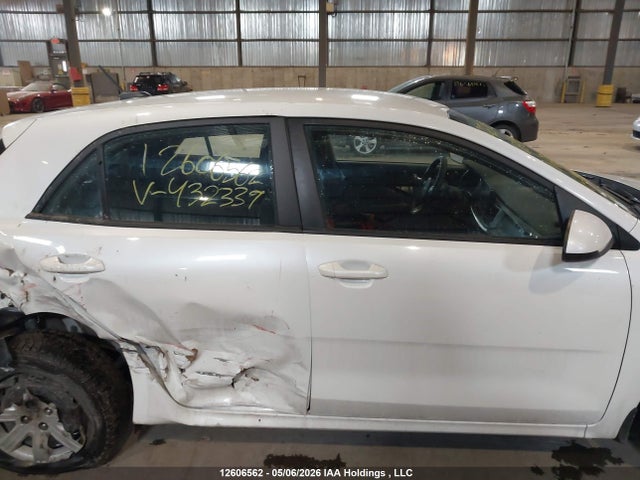 3KPA25AD2ME432339 KIA Rio Lx Premium/lx+