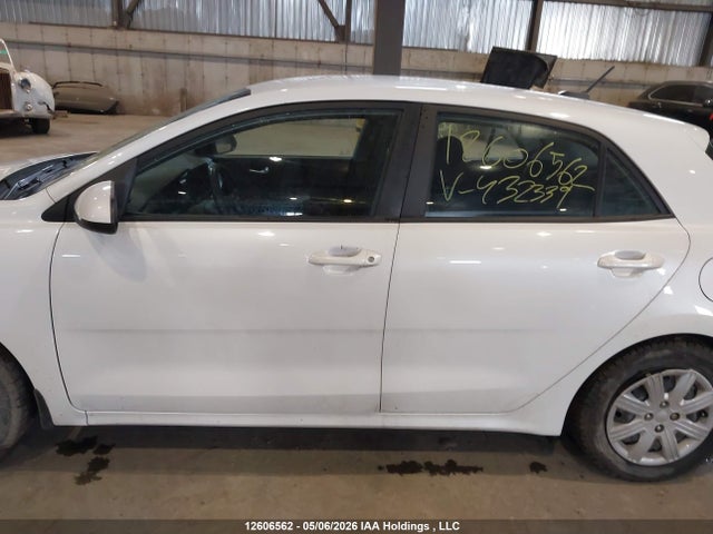 3KPA25AD2ME432339 KIA Rio Lx Premium/lx+