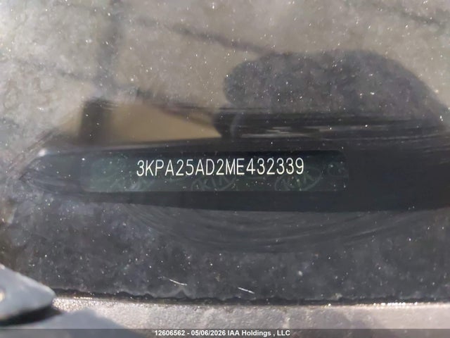 3KPA25AD2ME432339 KIA Rio Lx Premium/lx+