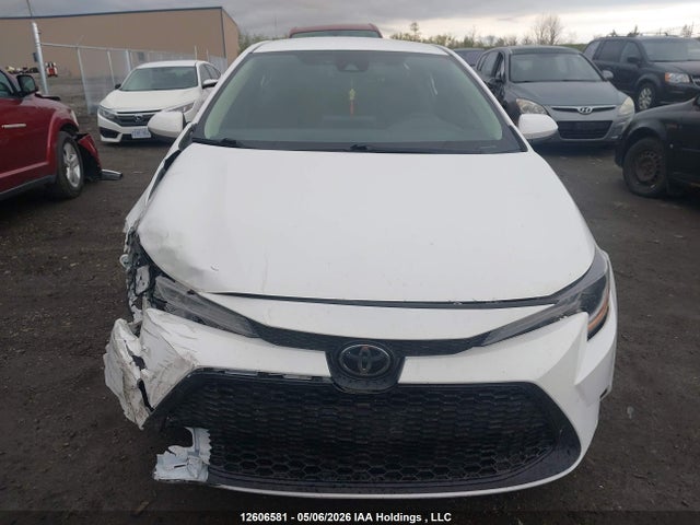 2021 Toyota Corolla Le მანქანა იყიდება აუქციონზე, vin: 5YFBPMBE3MP225884, აუქციონის ნომერი: 12606581