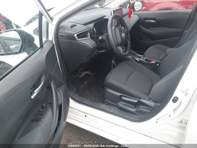2021 Toyota Corolla Le მანქანა იყიდება აუქციონზე, vin: 5YFBPMBE3MP225884, აუქციონის ნომერი: 12606581