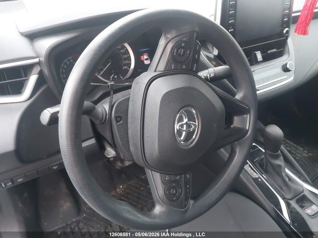 2021 Toyota Corolla Le მანქანა იყიდება აუქციონზე, vin: 5YFBPMBE3MP225884, აუქციონის ნომერი: 12606581