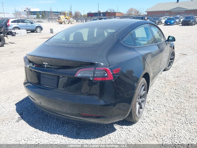 12606605 :رقم المزاد ، 5YJ3E1EA2MF857207 vin ، 2021 Tesla Model 3 مزاد بيع