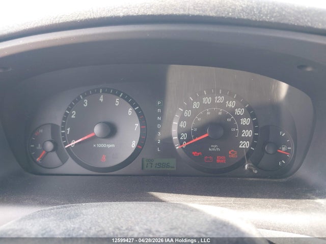 2005 Hyundai Elantra Se მანქანა იყიდება აუქციონზე, vin: KMHDN45D15U075016, აუქციონის ნომერი: 12599427