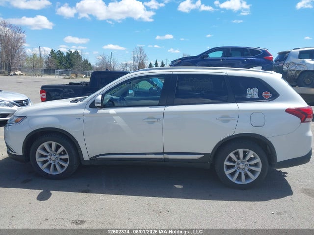 JA4JZ3AX9JZ604886 Mitsubishi Outlander Se/se Anniversary Edition