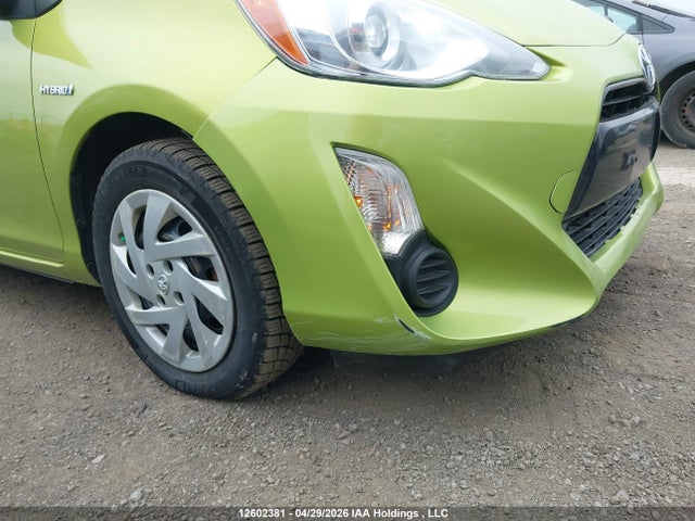 JTDKDTB32F1095928 Toyota Prius C Technology