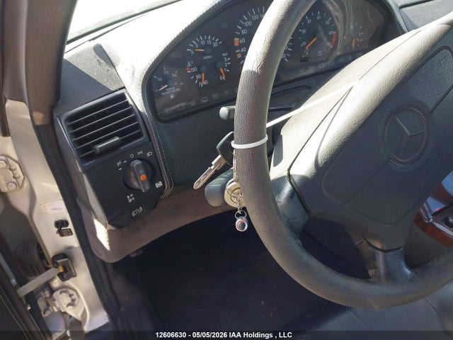 12606630 :رقم المزاد ، WDBFA67EXSF105980 vin ، 1995 Mercedes-benz Sl 500 مزاد بيع