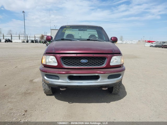 12606631 :رقم المزاد ، 2FTRF18LXWCA89555 vin ، 1998 Ford F150 مزاد بيع