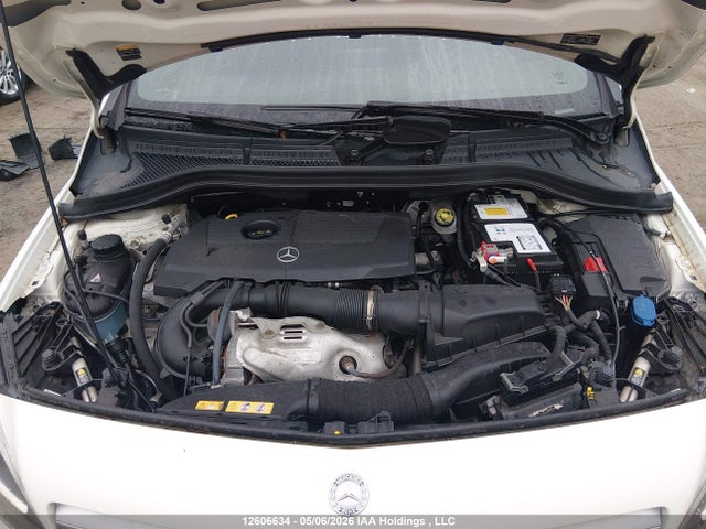 WDDMH4EBXEJ264362 Mercedes-Benz B250