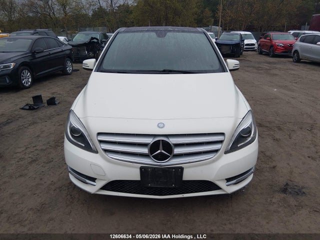 WDDMH4EBXEJ264362 Mercedes-Benz B250