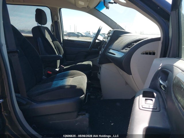 2017 Dodge Grand Caravan Se მანქანა იყიდება აუქციონზე, vin: 2C4RDGBG2HR872941, აუქციონის ნომერი: 12606635