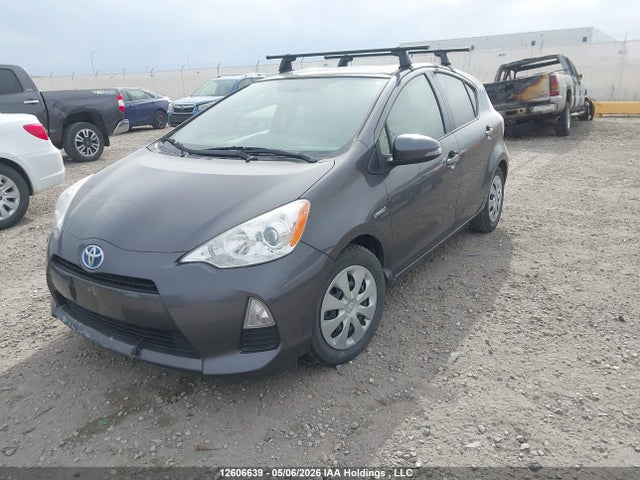 12606639 :رقم المزاد ، JTDKDTB33D1538973 vin ، 2013 Toyota Prius C مزاد بيع