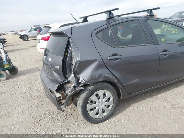 12606639 :رقم المزاد ، JTDKDTB33D1538973 vin ، 2013 Toyota Prius C مزاد بيع
