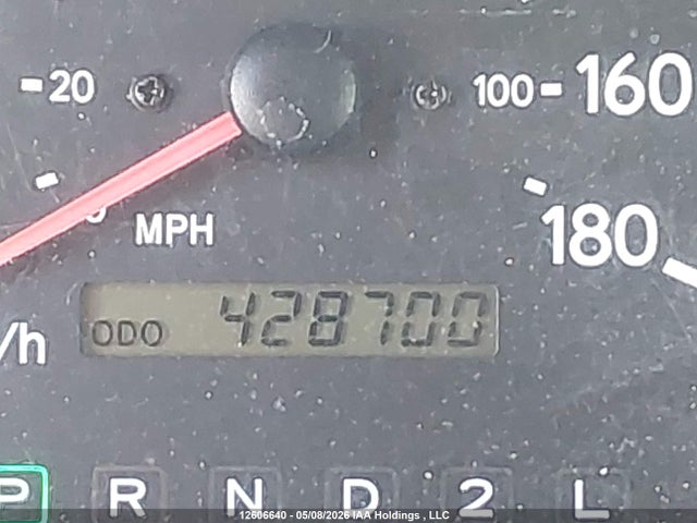 2000 Toyota Sienna Ce მანქანა იყიდება აუქციონზე, vin: 4T3ZF19C3YU269139, აუქციონის ნომერი: 12606640