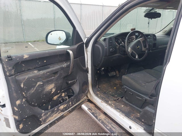 Продажа на аукционе авто 2013 Chevrolet Silverado 1500 Lt, vin: 1GCRCSE02DZ151510, номер лота: 12606657