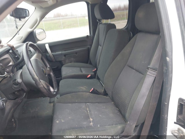 Продажа на аукционе авто 2013 Chevrolet Silverado 1500 Lt, vin: 1GCRCSE02DZ151510, номер лота: 12606657