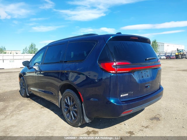 Продажа на аукционе авто 2022 Chrysler Pacifica Touring, vin: 2C4RC3FG4NR200283, номер лота: 12606667