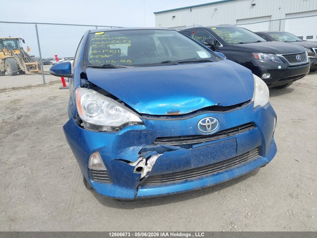 12606673 :رقم المزاد ، JTDKDTB33C1512744 vin ، 2012 Toyota Prius C مزاد بيع