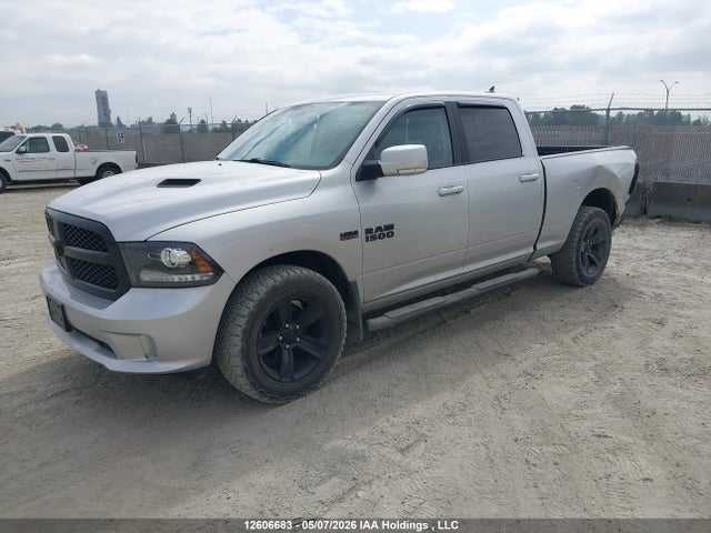 12606683 :رقم المزاد ، 1C6RR7UT3JS337429 vin ، 2018 Ram 1500 Sport مزاد بيع