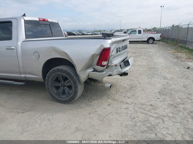12606683 :رقم المزاد ، 1C6RR7UT3JS337429 vin ، 2018 Ram 1500 Sport مزاد بيع