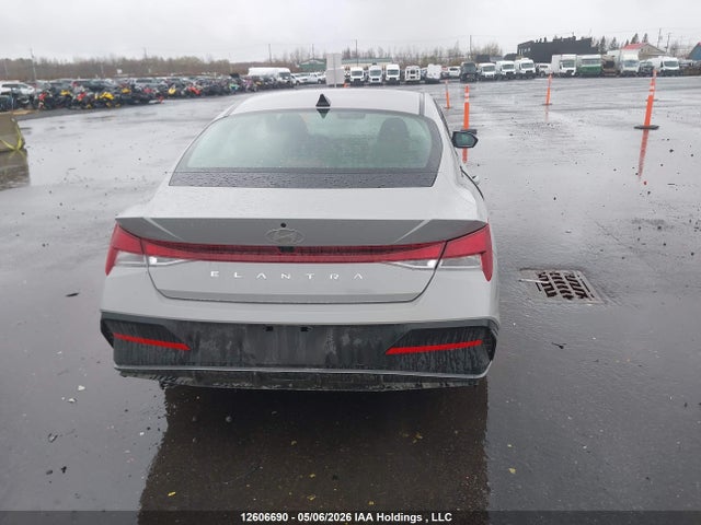 2025 Hyundai Elantra Preferred მანქანა იყიდება აუქციონზე, vin: KMHLM4DGXSU037046, აუქციონის ნომერი: 12606690